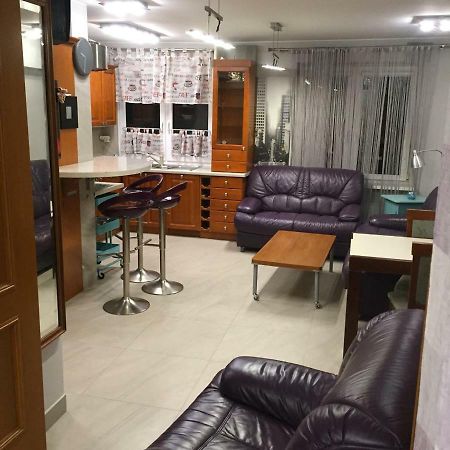 Karmelek Apartment วอร์ซอ ภายนอก รูปภาพ